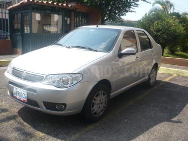 Foto venta carro usado Fiat Siena ELX 1.6 (2007) color Plata precio u$s2.650