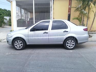 Foto venta carro usado Fiat Siena EXL 1.4L (2012) color Plata Dorado precio u$s2.600