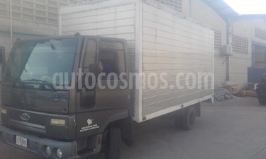 Foto Ford Cargo 815 furgon usado (2008) color Blanco precio u$s4.500