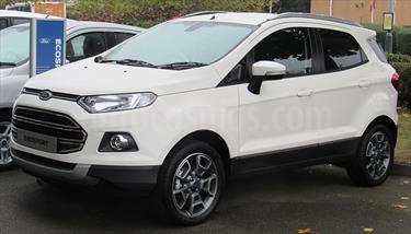 foto Ford Ecosport Titanium Aut 4x2 usado (2017) color Blanco precio BoF200.000.000