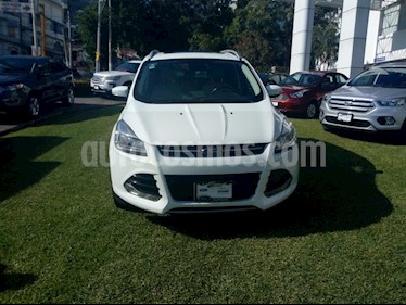 Foto venta Auto Seminuevo Ford Escape Titanium EcoBoost (2016) color Blanco Nieve precio $345,000
