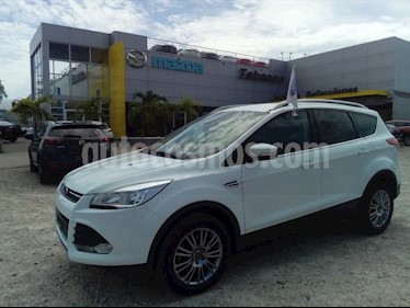 Foto venta Auto Seminuevo Ford Escape Trend Advance EcoBoost (2016) color Blanco Nieve precio $300,000