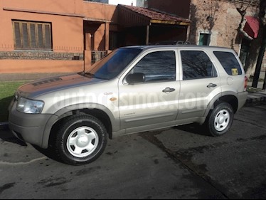 Foto venta Auto usado Ford Escape XLS (2002) color Naranja precio $190,000