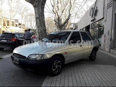Ford Escort CLX usado (1999) color Gris Claro precio $115.000