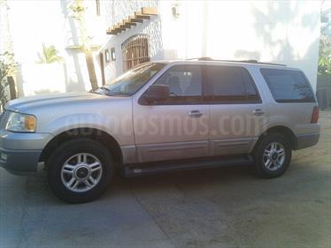 Foto venta Auto Seminuevo Ford Expedition Eddie Bauer 4x4 (2003) color Plata precio $75,000