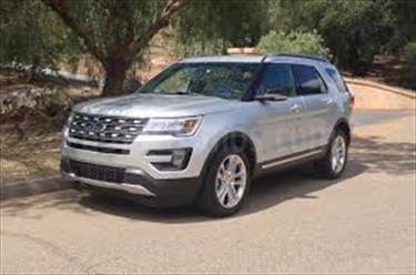foto Ford Explorer Limited 4.6L Aut usado (2015) color Gris Antracita precio u$s80.000.000