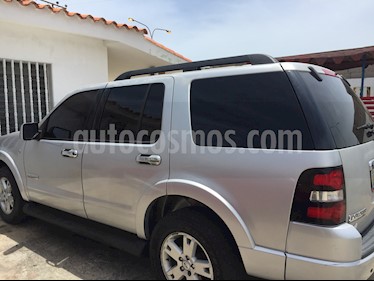 Ford Explorer XLT 4 Ptas. 4x4 usado (2008) color Plata precio u$s5.000