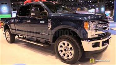 foto Ford F-250 6.2L Doble Cabina 4x4 usado (2016) color Negro precio BoF30.000.000