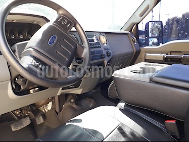 Foto Ford F-250 6.2L Doble Cabina 4x4 usado (2013) color Blanco precio BoF12.000