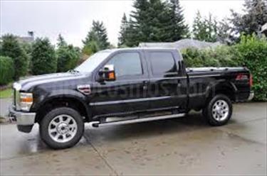Ford F-350 5.4L 4x4 usado (2010) color Negro precio BoF1.000.000