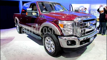 Ford F-350 6.2L usado (2015) color Negro precio BoF210.000