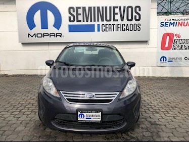 Foto venta Auto Seminuevo Ford Fiesta Hatchback SES Aut (2013) color Gris precio $135,000