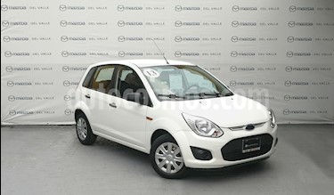 Foto venta Auto Seminuevo Ford Fiesta Ikon Hatch First 1.6L (2013) color Blanco precio $95,000