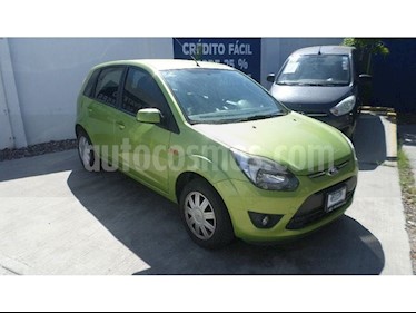Foto venta Auto usado Ford Fiesta Ikon Hatch Trend (2012) color Verde precio $100,000