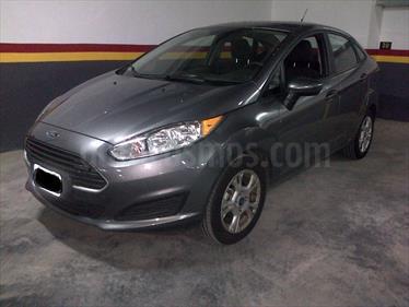 foto Ford Fiesta Kinetic Sedán S Plus usado (2014) color Gris Grafito precio $495.000