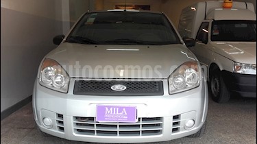 Foto venta Auto usado Ford Fiesta Max Ambiente Plus (2007) color Gris Antracita precio $130.000
