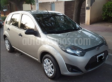 Foto venta Auto Usado Ford Fiesta One Ambiente (2011) color Bronce precio $150.000