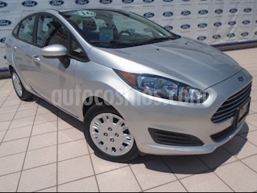 Foto venta Auto Seminuevo Ford Fiesta Sedan S (2016) color Plata precio $165,000