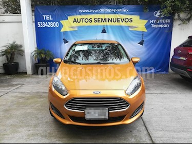Foto venta Auto Seminuevo Ford Fiesta Sedan SE (2016) color Naranja Electrico precio $175,000