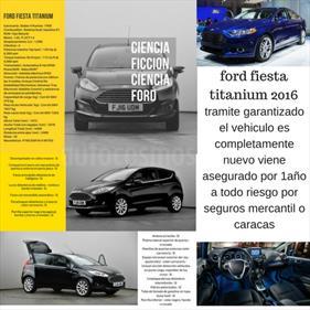 foto Ford Fiesta Sedán Titanium Aut usado (2016) color Negro precio BoF330.000.000