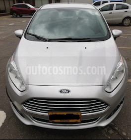 foto Ford Fiesta Sedán Titanium Aut usado (2016) color Plata Puro precio $40.000.000