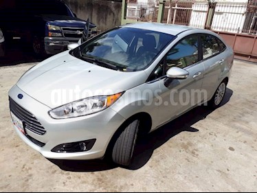 Foto Ford Fiesta 1.6L usado (2015) color Gris precio BoF9.000