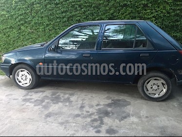foto Ford Fiesta 5P CLX 1.8 DSL usado (1995) color Verde precio $30.000