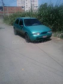 foto Ford Fiesta Casual usado (1998) color Verde precio BoF800.000