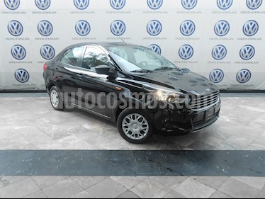 Foto venta Auto Seminuevo Ford Figo Sedan Impulse A/A (2018) color Negro precio $189,000