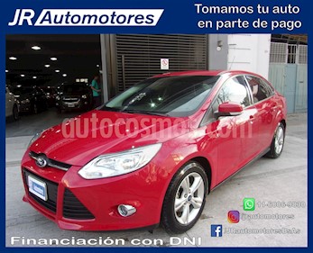 Foto venta Auto usado Ford Focus Sedan 2.0L SE Plus (2013) color Rojo Bari precio $400.000