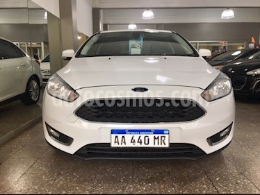 Foto venta Auto Usado Ford Focus 5P 2.0L SE Plus Aut (2016) color Blanco Oxford precio $550.000