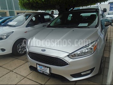 Foto venta Auto Seminuevo Ford Focus SE 5-ptas AT (2016) color Plata precio $239,000