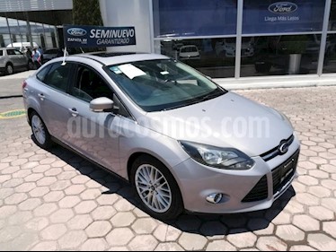 Foto venta Auto Seminuevo Ford Focus TREND SPORT 4-ptas (2014) color Plata precio $170,000