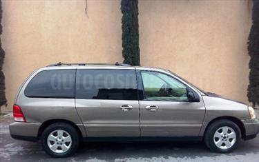 Foto venta Auto Seminuevo Ford Freestar LX Plus (2006) color Dorado Oscuro precio $75,000
