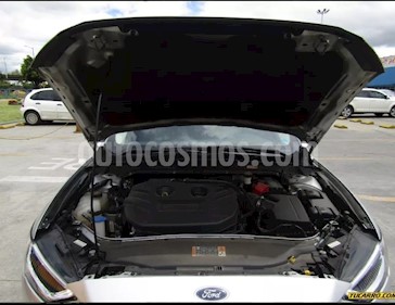 foto Ford Fusion 2.0L Titanium Plus usado (2017) color Plata precio $81.000.000