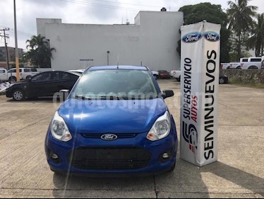 Foto venta Auto Seminuevo Ford Ikon 4 PTS. IKON BASE, TM5, FACIAS NEGRAS (2014) color Azul precio $100,000