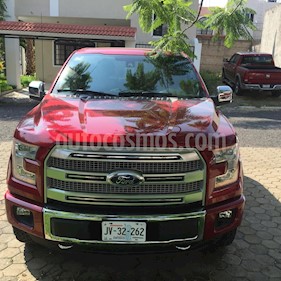 Foto venta Auto usado Ford Lobo Platinum 4x4 Cabina Doble (2015) color Rojo Rubi precio $595,000