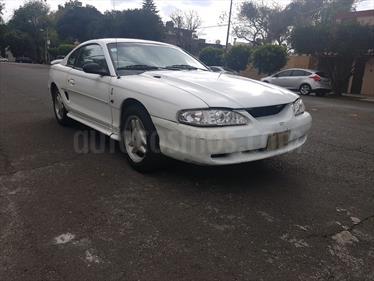 Foto venta Auto Seminuevo Ford Mustang GT Equipado Aut (1996) color Blanco precio $40,000