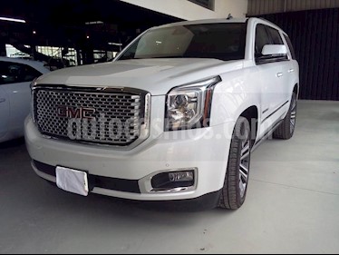 GMC Yukon Denali usado (2017) color Blanco precio $1,600,000