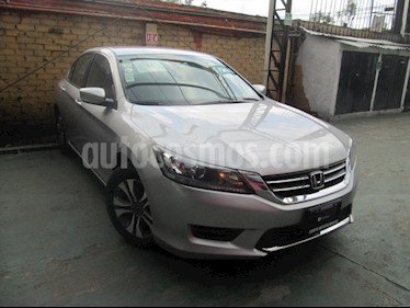 Foto venta Auto Usado Honda Accord LX 2.4L (2015) color Plata Brillante precio $235,000