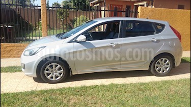 foto Hyundai Accent HB 1.4 GLS 5P usado (2013) color Gris precio $5.700.000