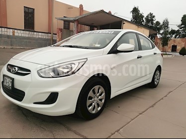 Foto venta Auto usado Hyundai Accent Sedan 1.6L GLS (2010) color Blanco precio u$s4,500