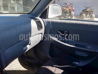 foto Hyundai Accent 1.6 GLS Full usado (2004) color Blanco precio $3.800.000