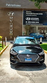 Foto venta Auto Usado Hyundai Accent GLS Aut (2018) color Negro precio $267,900