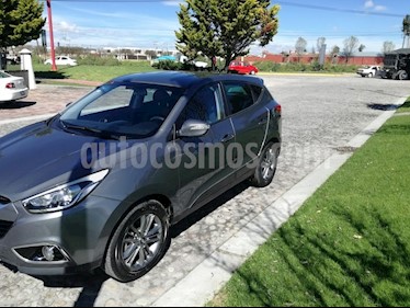 foto Hyundai ix 35 GLS Premium Aut usado (2015) color Gris precio $220,000