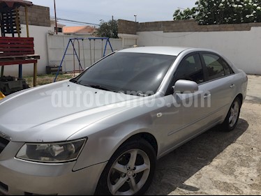 Foto venta carro usado Hyundai Sonata Edicion Especial V6,3.0i,12v A 2 1 (2008) color Plata precio u$s4.500