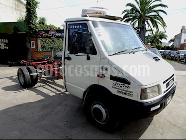 foto Iveco Daily Chasis 59.12 usado (2000) color Blanco / Gris Urbano precio $465.000