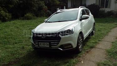 foto JAC Motors S2 1.5L Luxury usado (2017) color Blanco Nieve precio $7.200.000