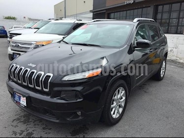 Foto venta Auto usado Jeep Cherokee Latitude (2015) color Negro precio $249,000