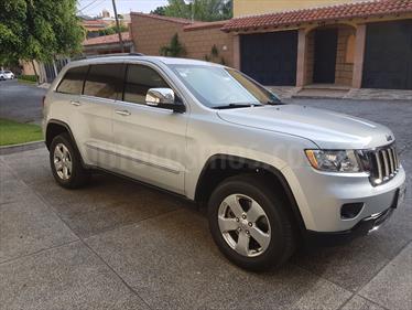 Foto venta Auto Seminuevo Jeep Cherokee Limited (2013) color Gris precio $720,000